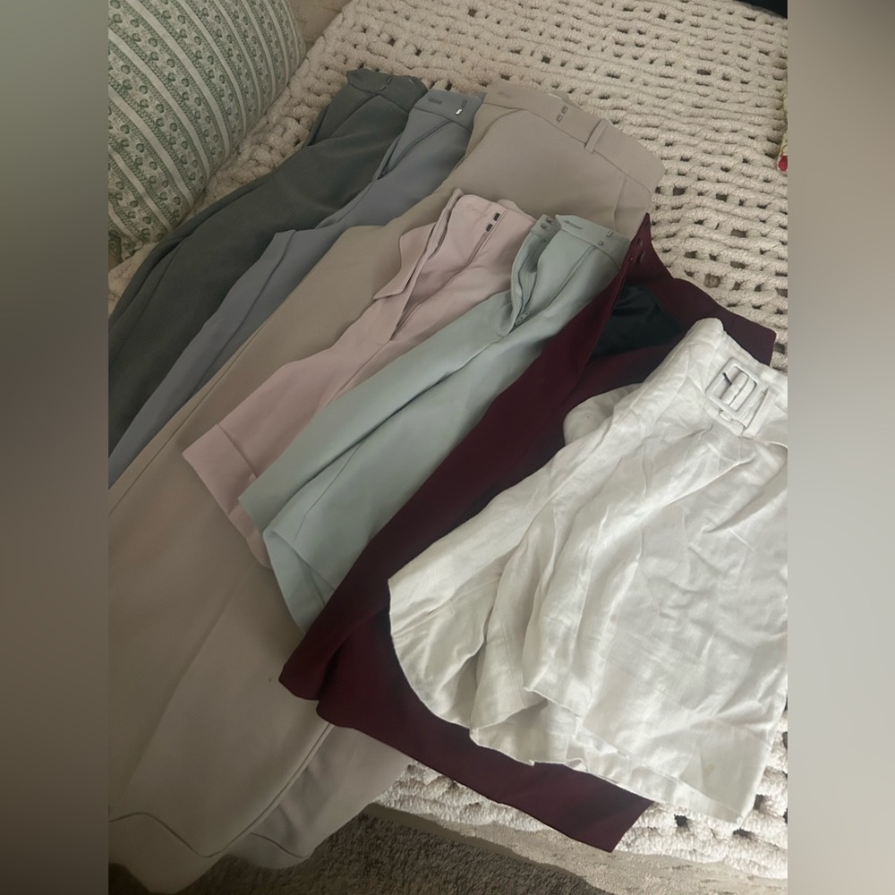 Women's Trousers & Short Bundle - Blush Pink, Sage, Dusty Blue. Size M